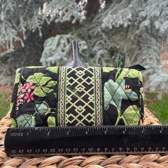 Vera Bradley "Botanical" Tropical Wallet. - Picture 8 of 8